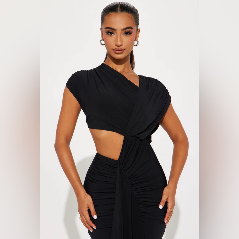 Aris Cut Out Maxi Dress